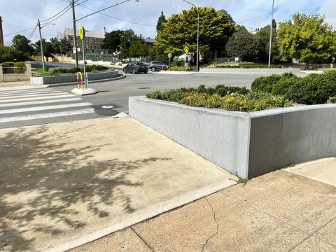 Vale St Ledges photo 3