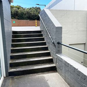 Coastal Wall Rail
