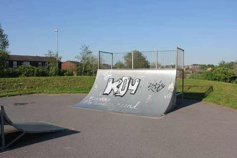 Cottingley Park Skatepark photo 2