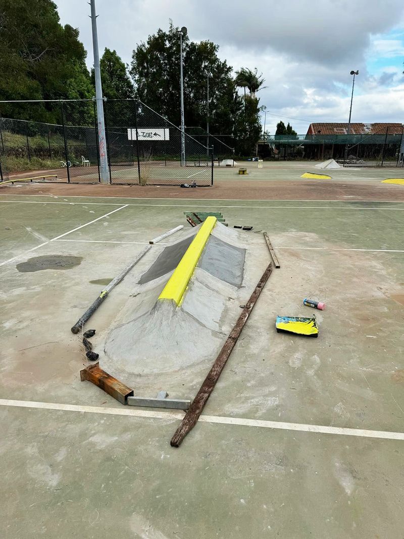 Courtside DIY