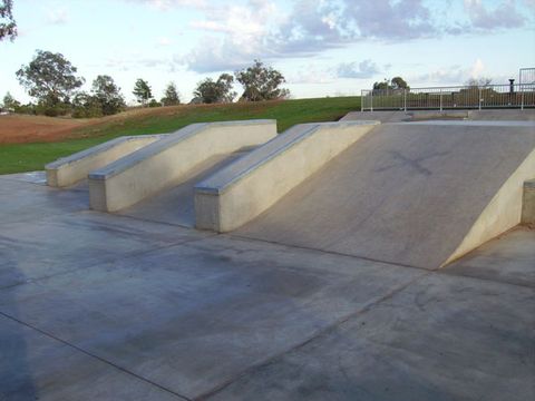 Cowra Skatepark photo 6