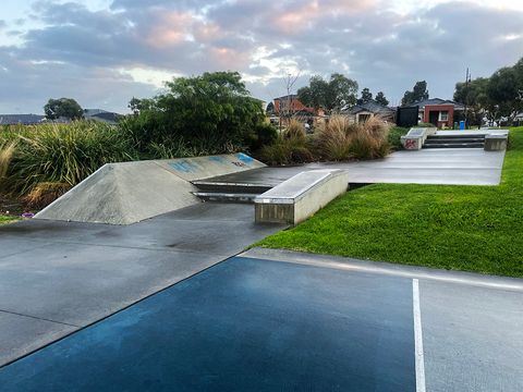 Cranbourne West Skatepark photo 2