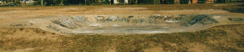 Crestmead Bowl