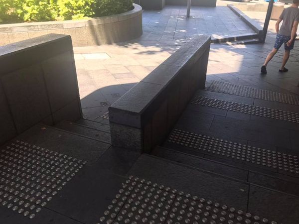 Cross Pub Ledge