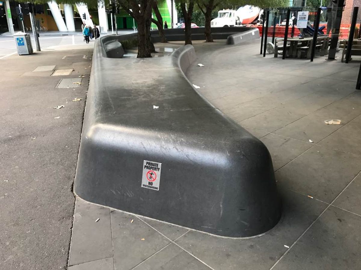 Round Ledges skate spot