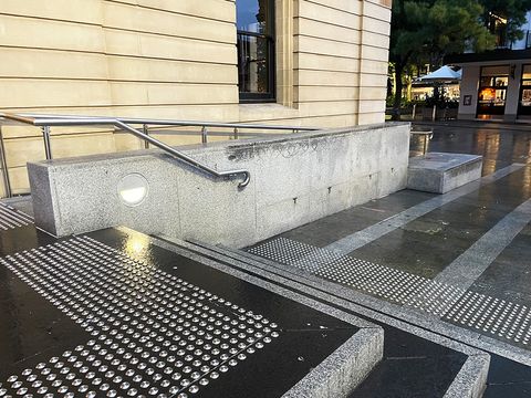 Customs House Double Ledge photo 2