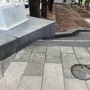 Customs Ledge
