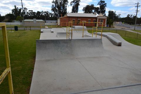 Darlington Point Skatepark photo 7