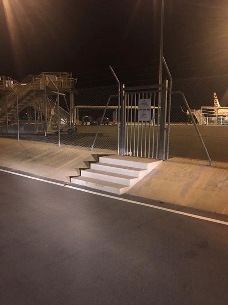 Airport Banks 
