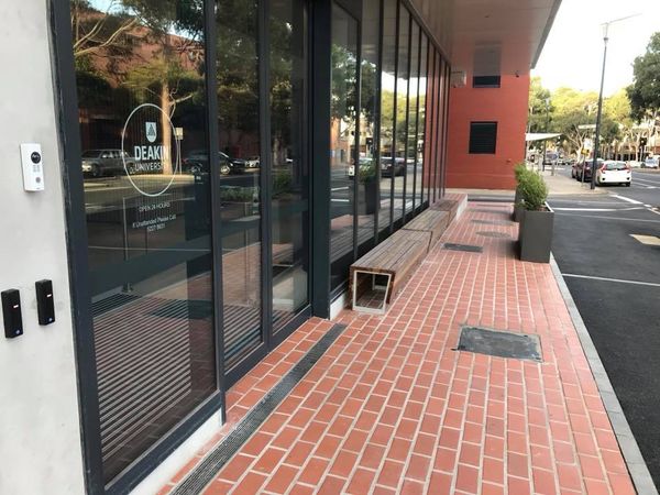 Deakin Wooden Ledge