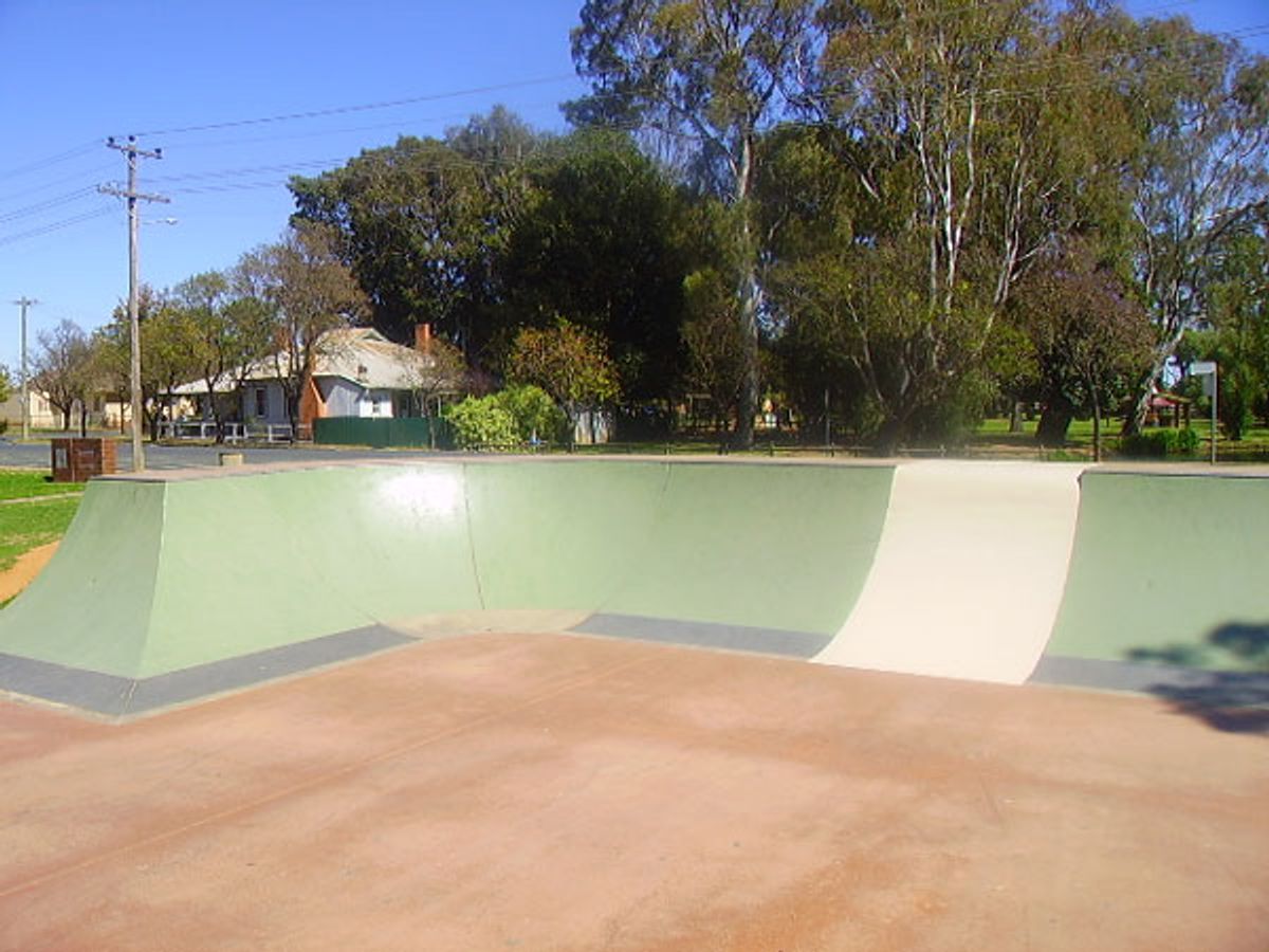 Deniliquin Old Skate Park skatepark