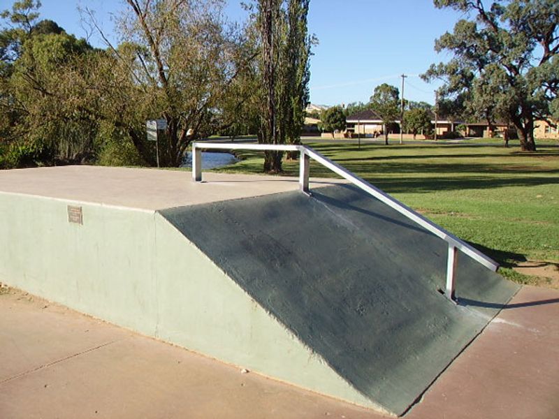 Deniliquin Old Skate Park