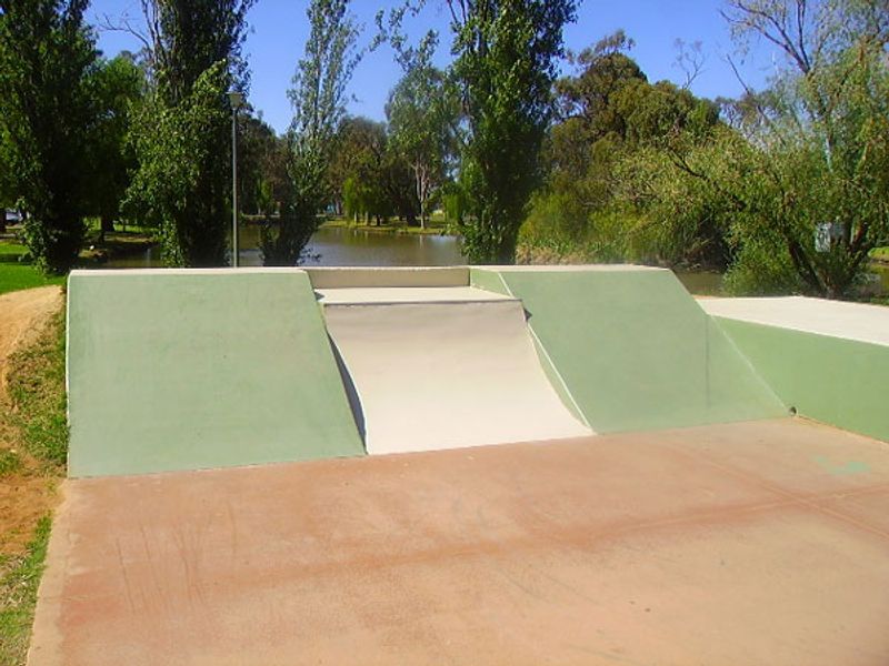 Deniliquin Old Skate Park