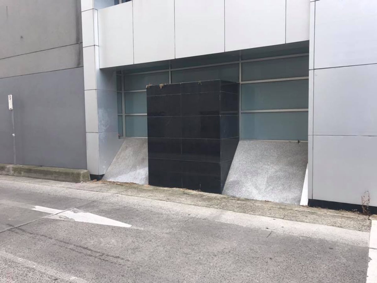Double Bank skate spot
