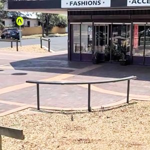Oxley St Curved Rail 