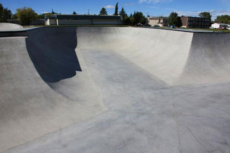 Drayton Valley Skate Park 