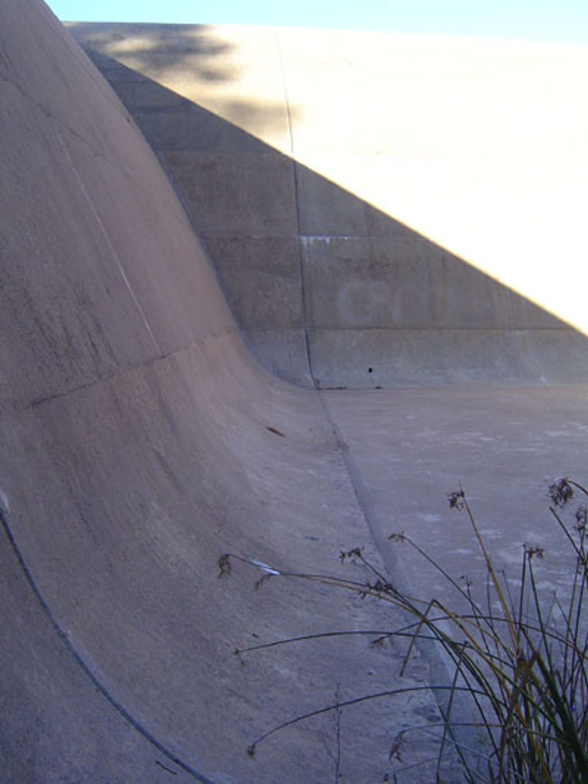 Pejar Dam skate spot