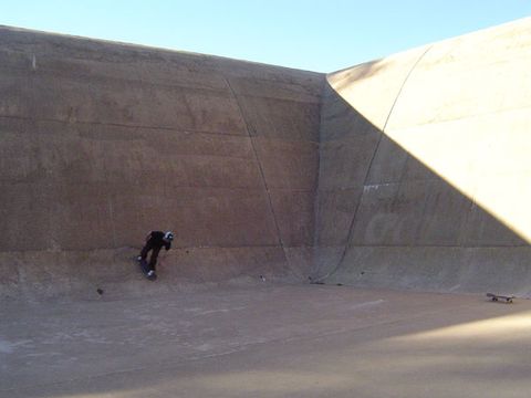 Pejar Dam photo 3