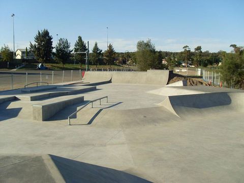 Eaglehawk Skatepark photo 4