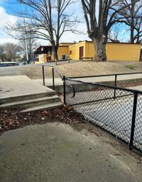 Eastern Oval Rail