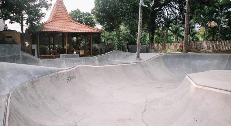 Eat Sleep Skate Bowl  Accomm