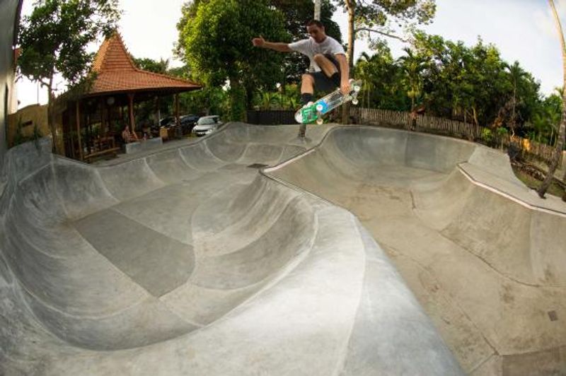 Eat Sleep Skate Bowl  Accomm