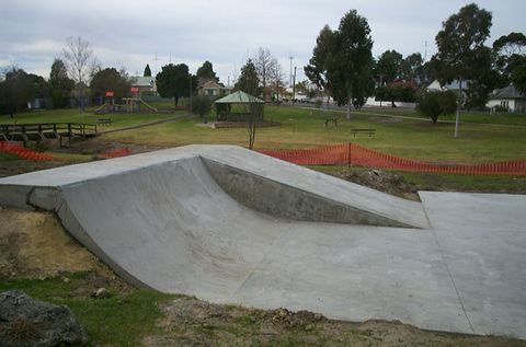 Edenhope Skate Park photo 8