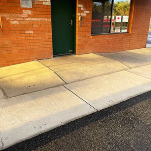 Elderslie Bump