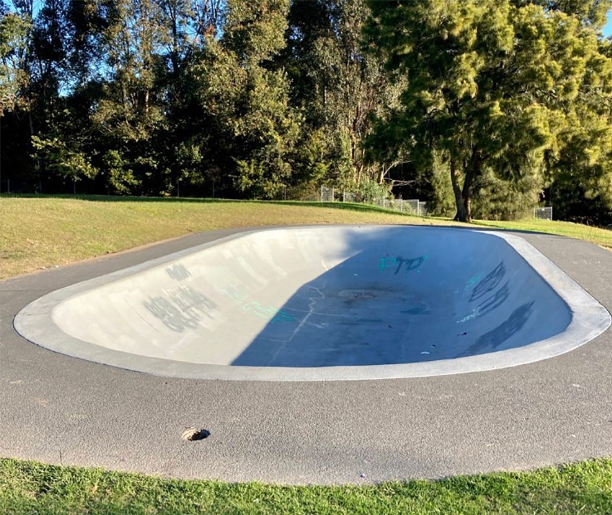 Elermore Vale Bowl skatepark