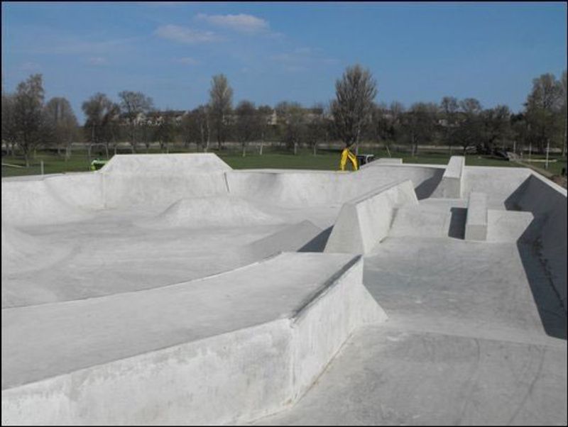 Elgin Skate Park 