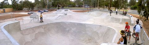 Elizabeth Skate Park photo 2