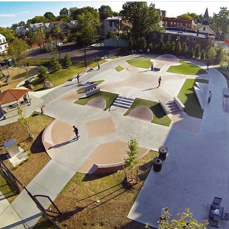 Holland Skate Plaza