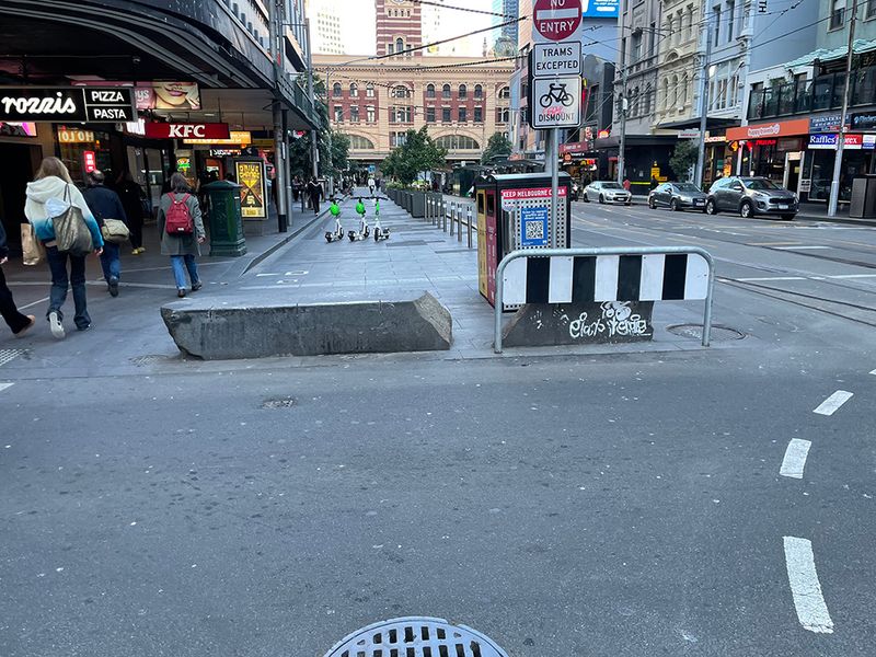 Elizabeth St Bar 
