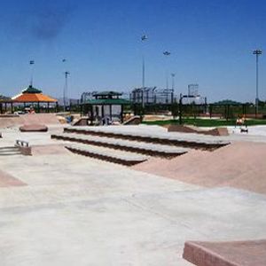El Mirage Skate Plaza