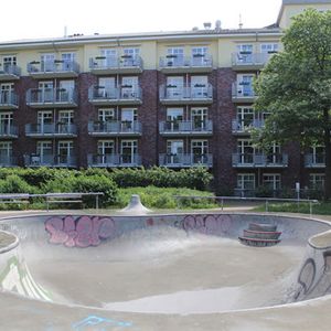 Emilienstrabe Bowl