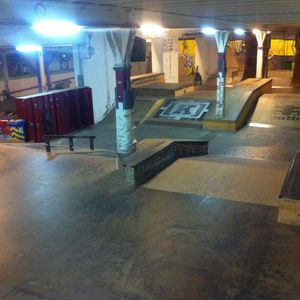 Empire Skate Building 
