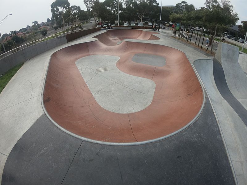 Endeavour Hills Skatepark