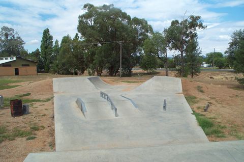 Eugowra Skatepark photo 3
