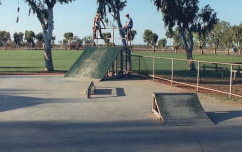 Exmouth Skate Park photo 3