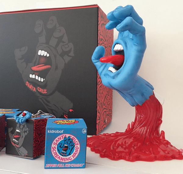 Screaming Hand Art Show Oz