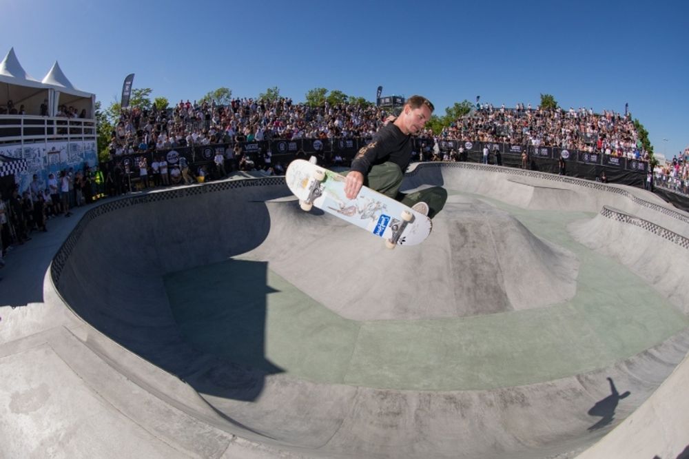 RE: Vans Park Series TONIGHT
