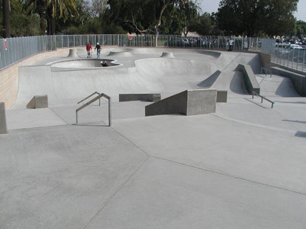 RE: Shit I would like to skate.