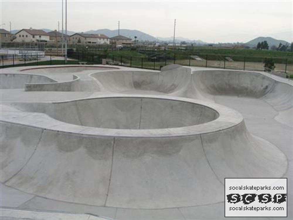 RE: Shit I would like to skate.