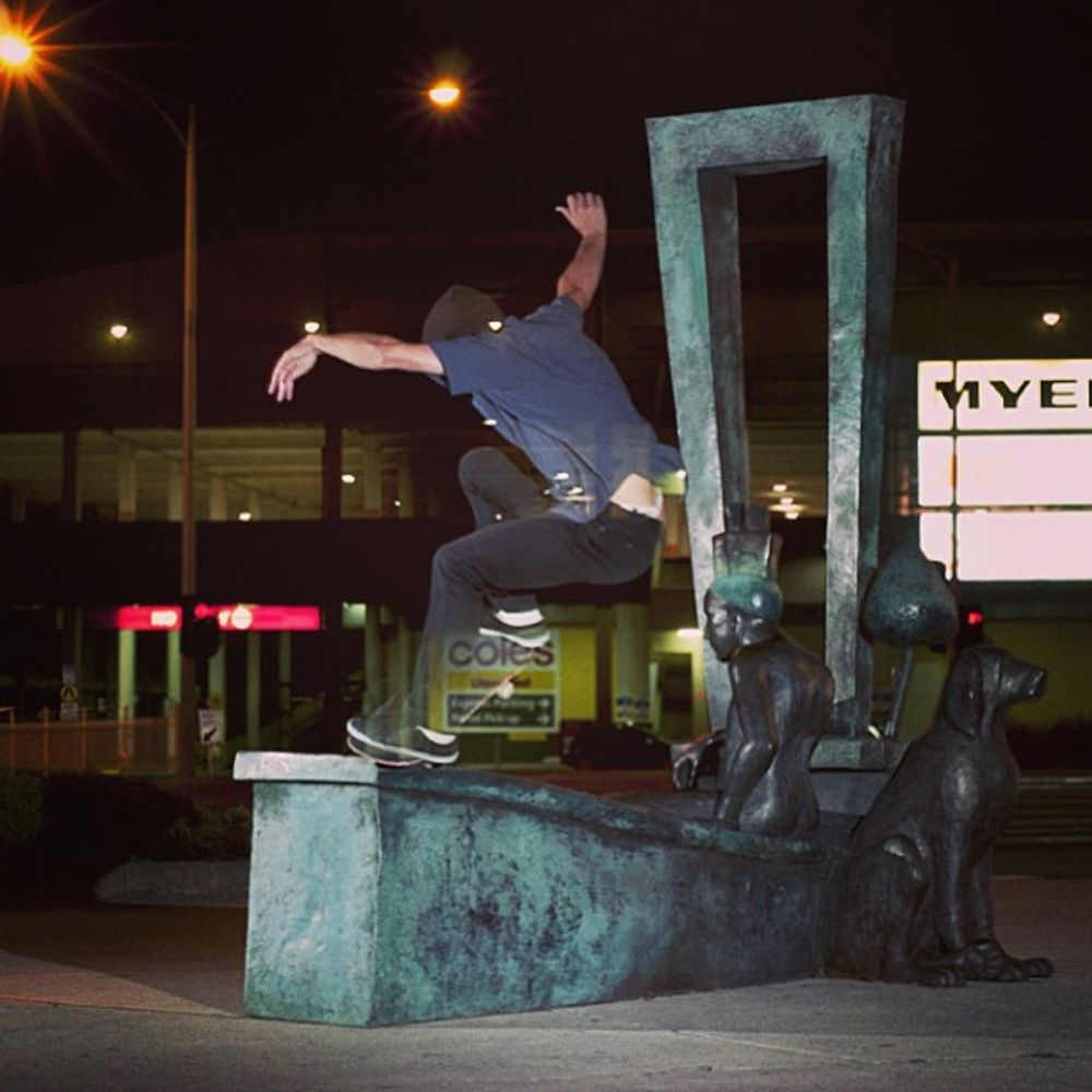 @vbson #frontsidenosegrind #sb