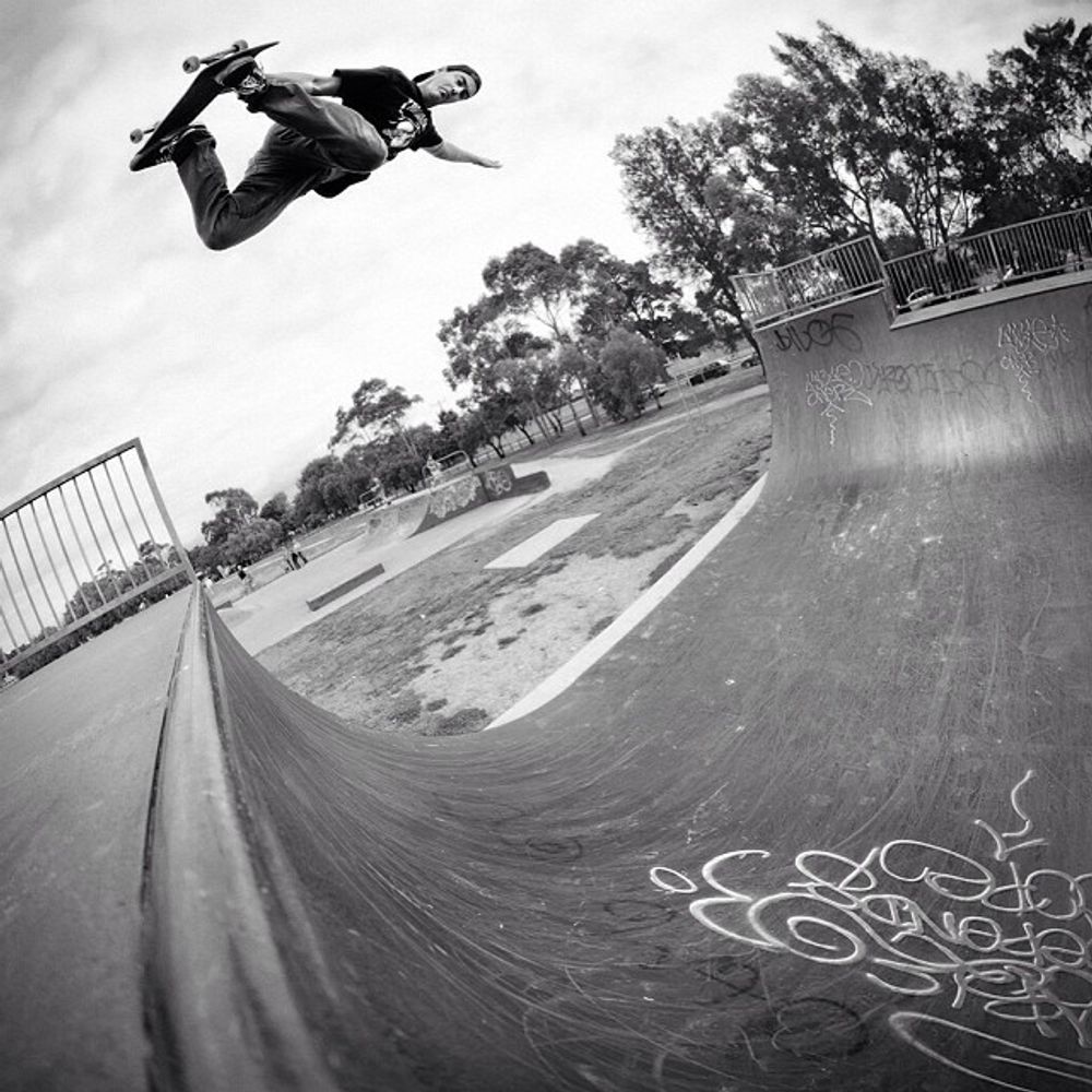 Nick Kilderry - bs air 2012
@n