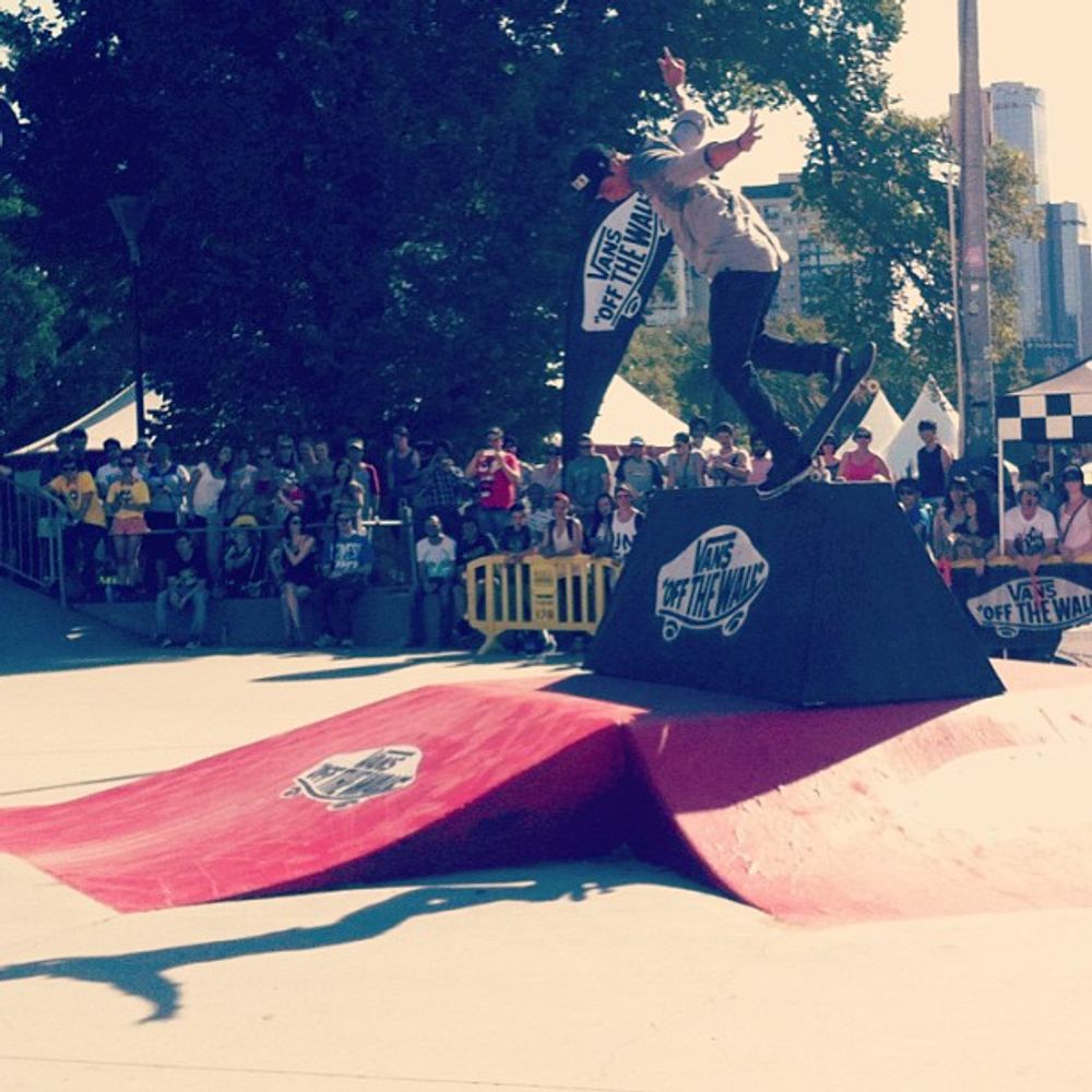 @alex_lawton back noseblunt.