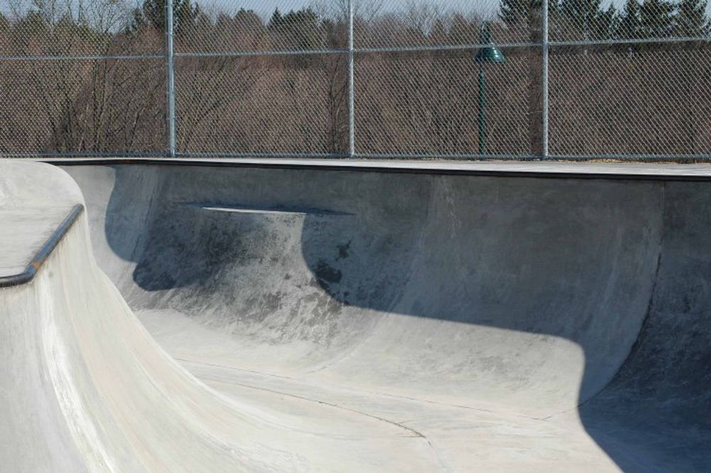 RE: Shit I would like to skate.