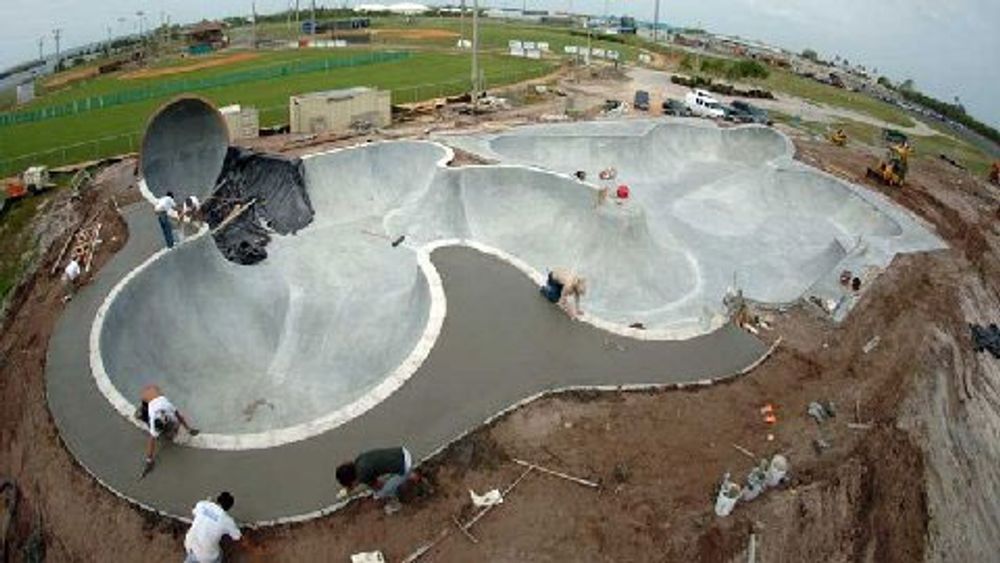 RE: Shit I would like to skate.