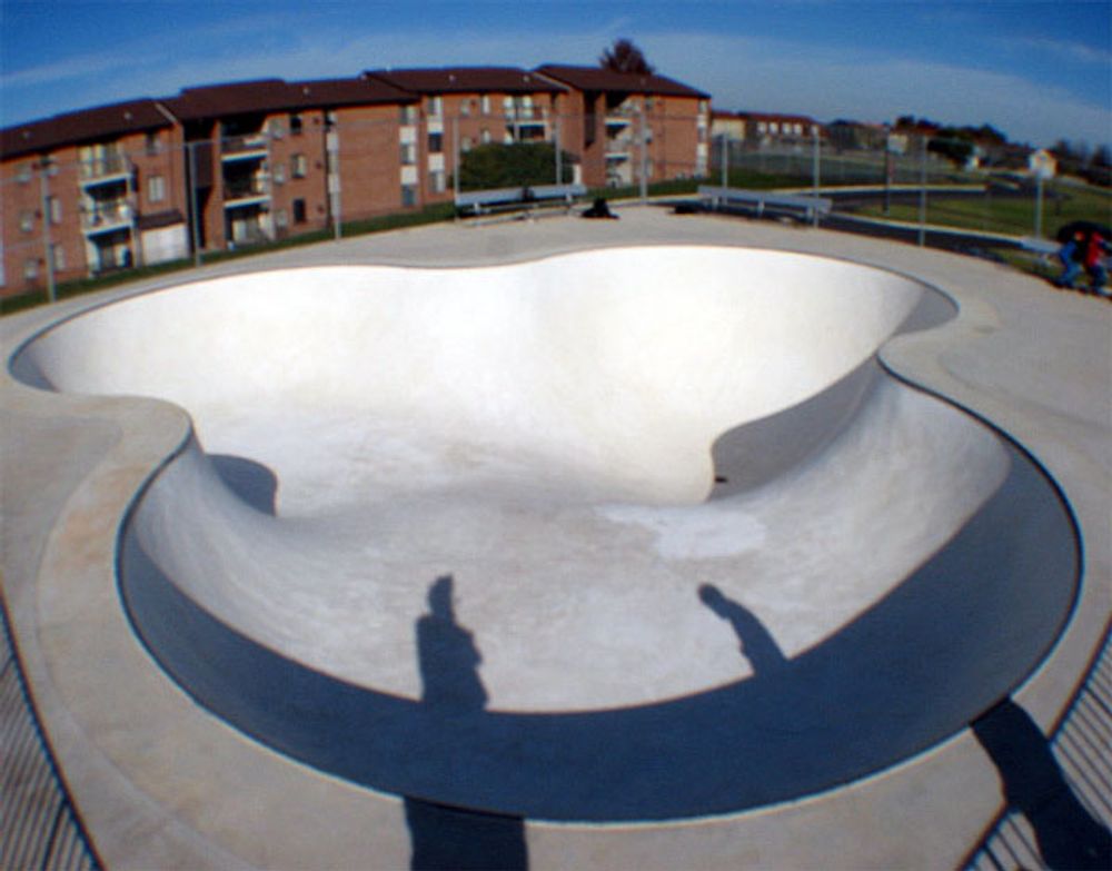 RE: Shit I would like to skate.