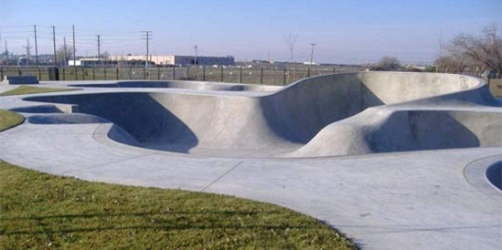 RE: Shit I would like to skate.